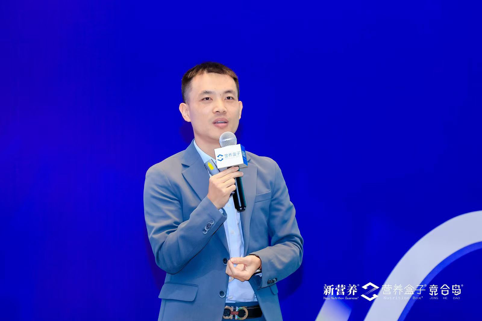 ae51d629bc8a61a5fd024d22db045a5